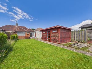 REAR ASPECT & GARDEN- click for photo gallery